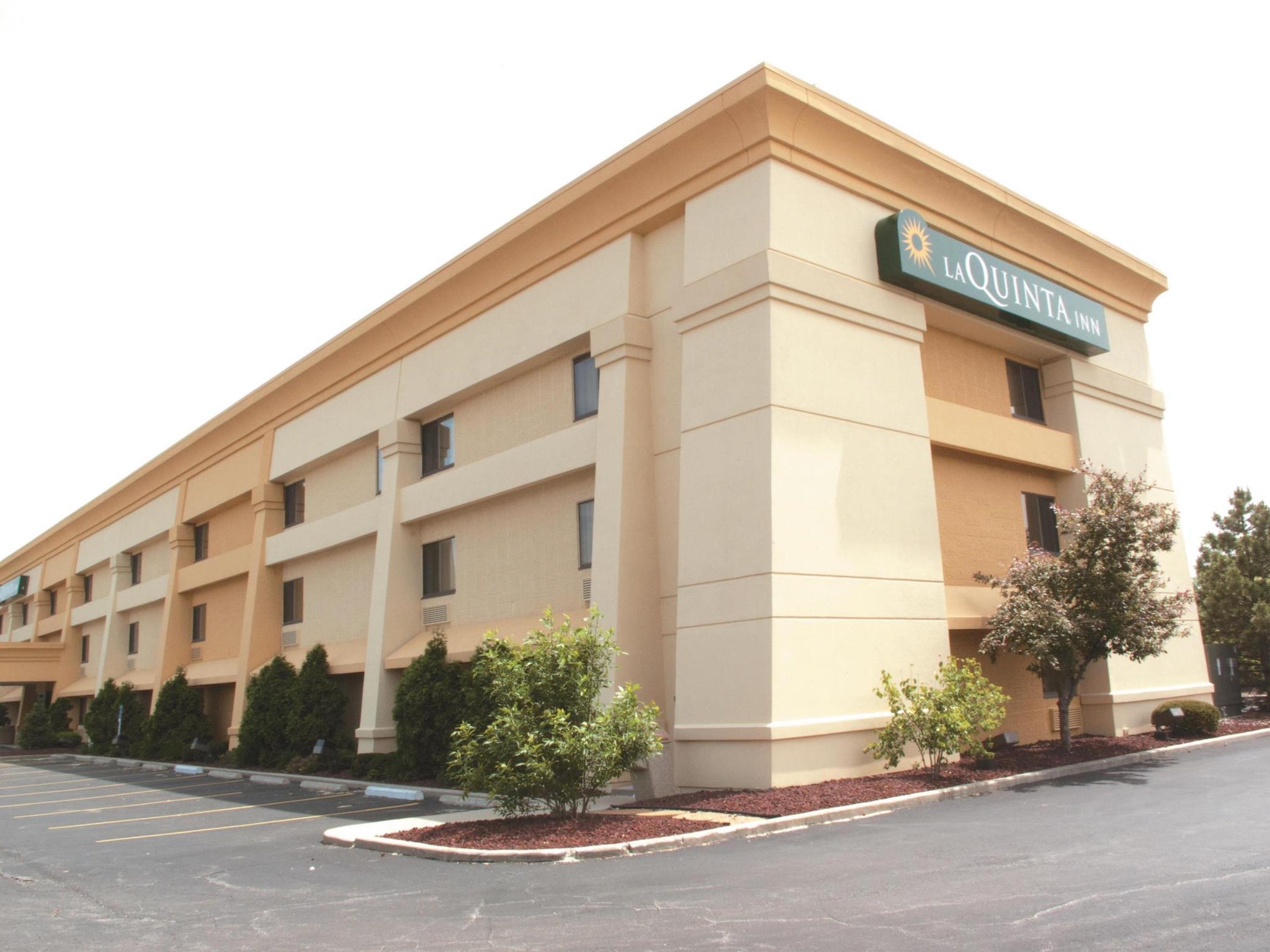 La Quinta Inn By Wyndham Milwaukee Airport / Oak Creek Exterior foto